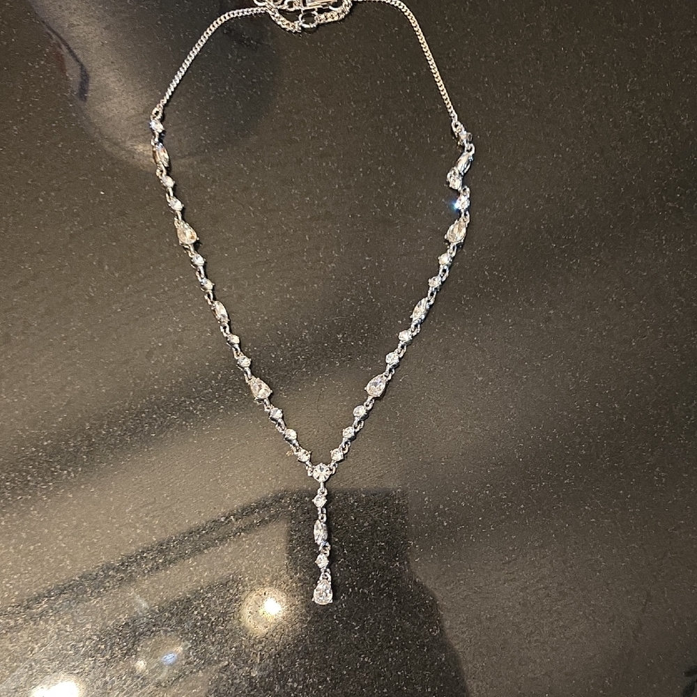 Elegant Silver Necklace